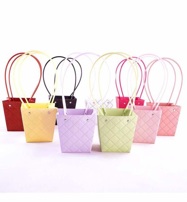 Torbica Boxy Grid S (lxg)